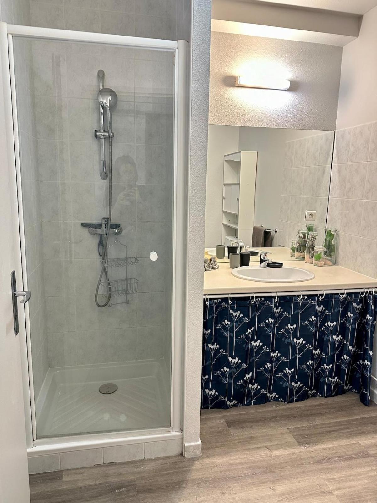 Appartement Calme Au Coeur De La Ville Lons-le-Saunier Εξωτερικό φωτογραφία